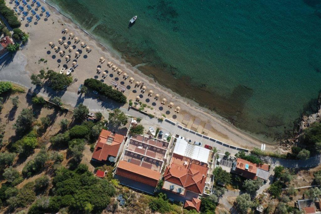Nereides Seaside Apartments Marathókampos Exteriér fotografie
