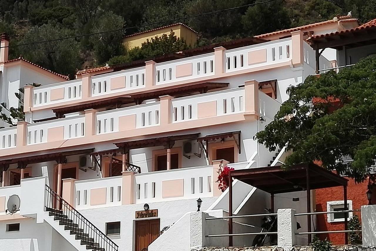 Nereides Seaside Apartments Marathókampos Exteriér fotografie